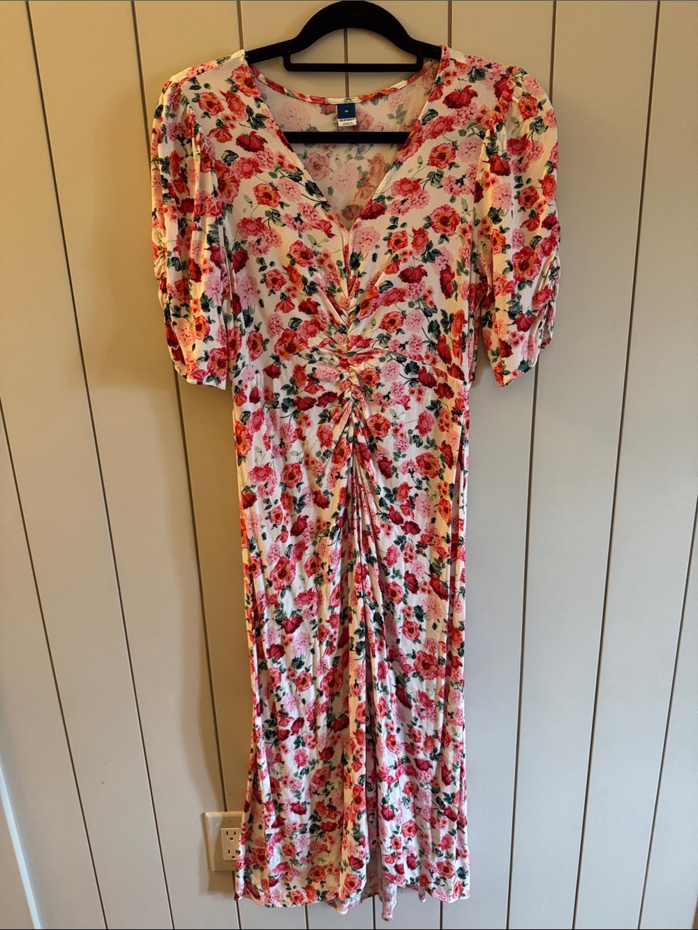 Old Navy Floral Pink Ruched Midi Dress